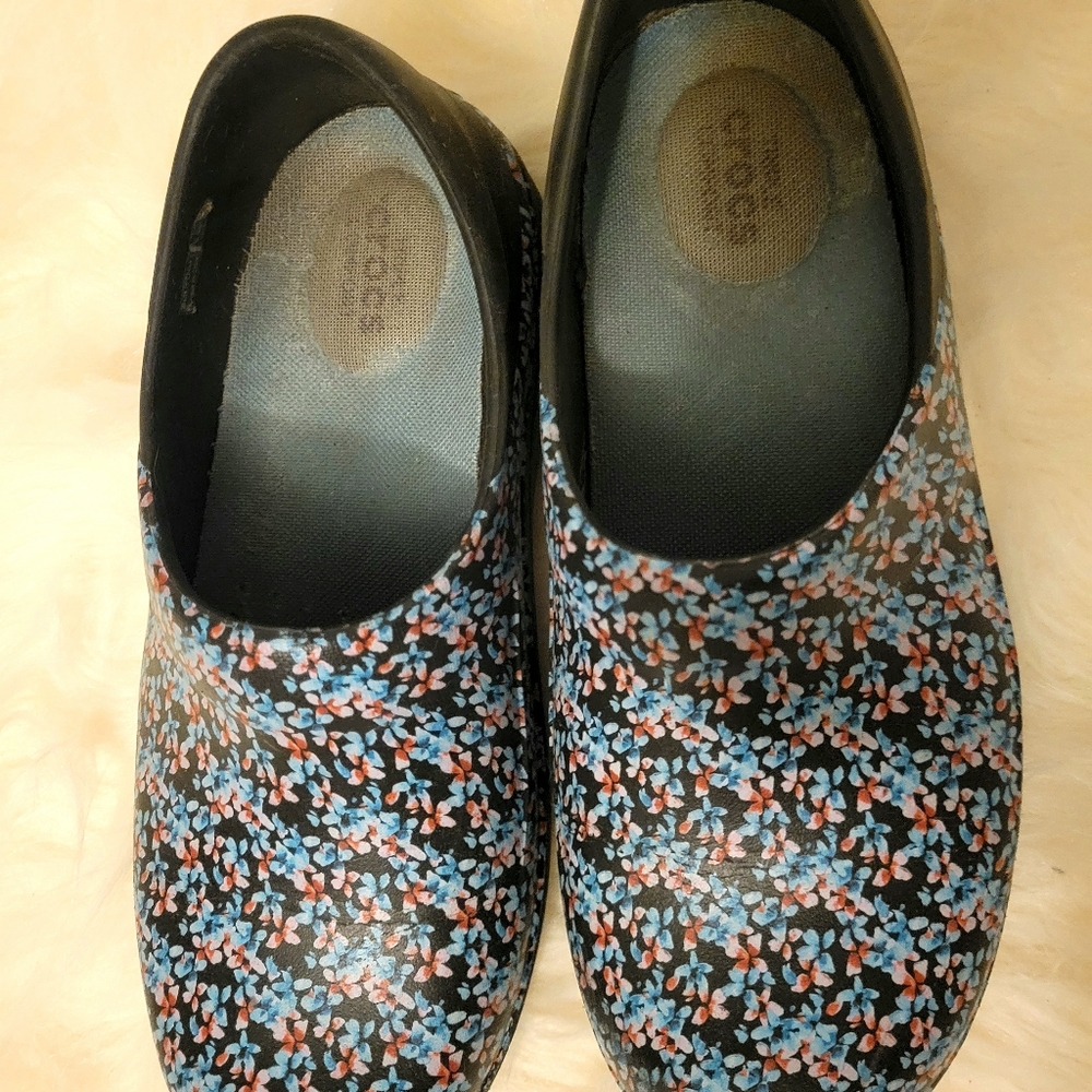 Crocs clogs - Picture 3 of 4